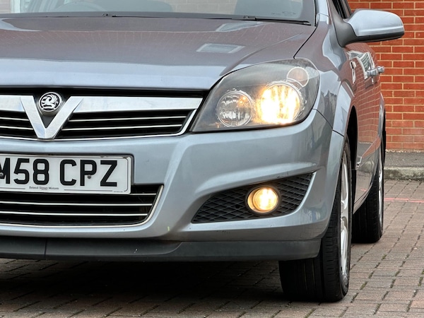 Used Vauxhall Astra 2008 for sale - 75051253: Photo 45