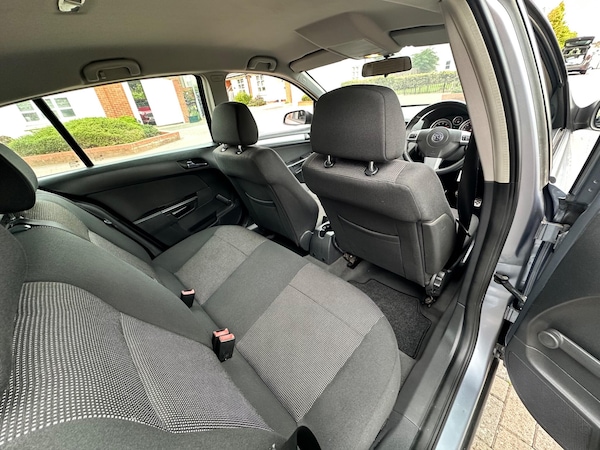 Used Vauxhall Astra 2008 for sale - 75051253: Photo 65