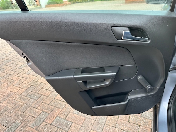 Used Vauxhall Astra 2008 for sale - 75051253: Photo 76