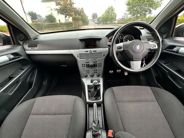 Used Vauxhall Astra 2008 for sale - 75051253: Photo 82