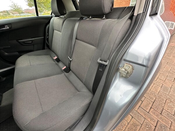 Used Vauxhall Astra 2008 for sale - 75051253: Photo 83