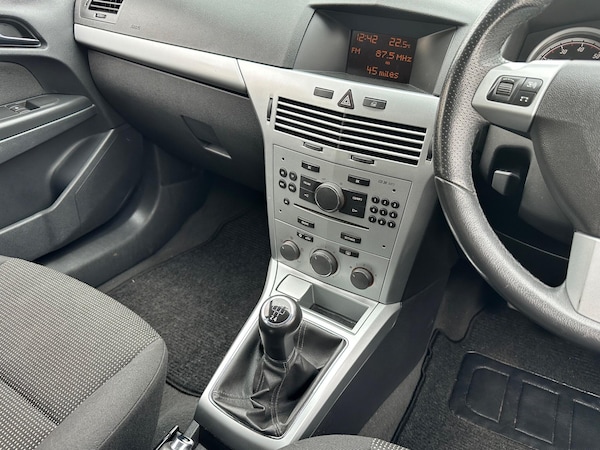 Used Vauxhall Astra 2008 for sale - 75051253: Photo 92