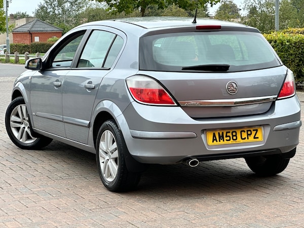 Used Vauxhall Astra 2008 for sale - 75051253: Photo 9