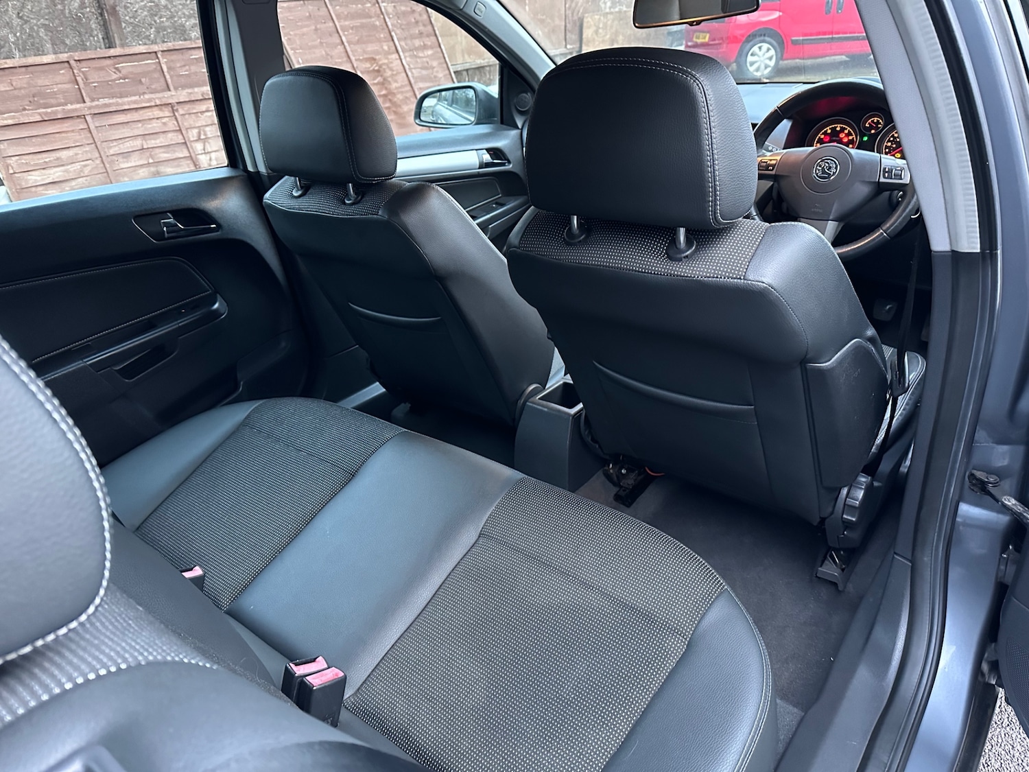 Used Vauxhall Astra 2006 for sale - 77335686: Photo 23