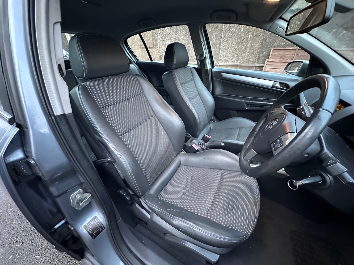 Used Vauxhall Astra 2006 for sale - 77335686: Photo 25