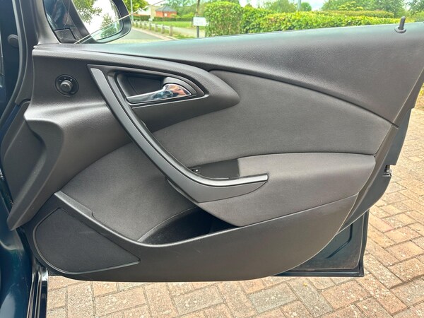 Used Vauxhall Astra 2015 for sale - 75213704: Photo 60