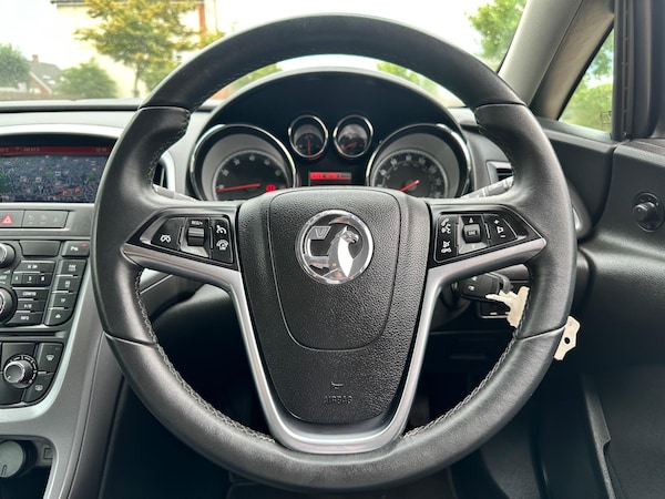 Used Vauxhall Astra 2015 for sale - 75213704: Photo 94