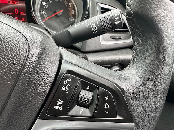 Used Vauxhall Astra 2015 for sale - 75213704: Photo 98