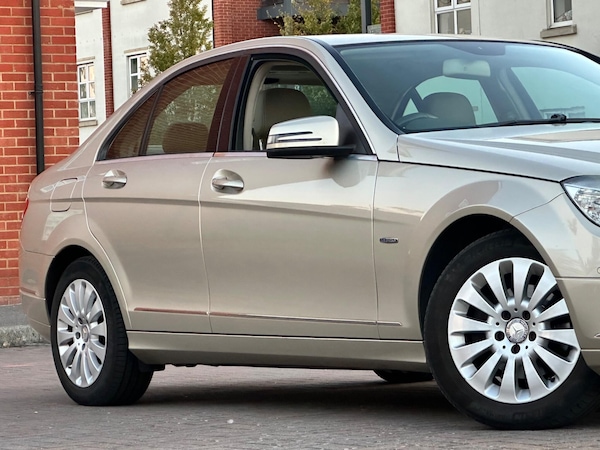 Used Mercedes-Benz C Class 2009 for sale - 76189473: Photo 3