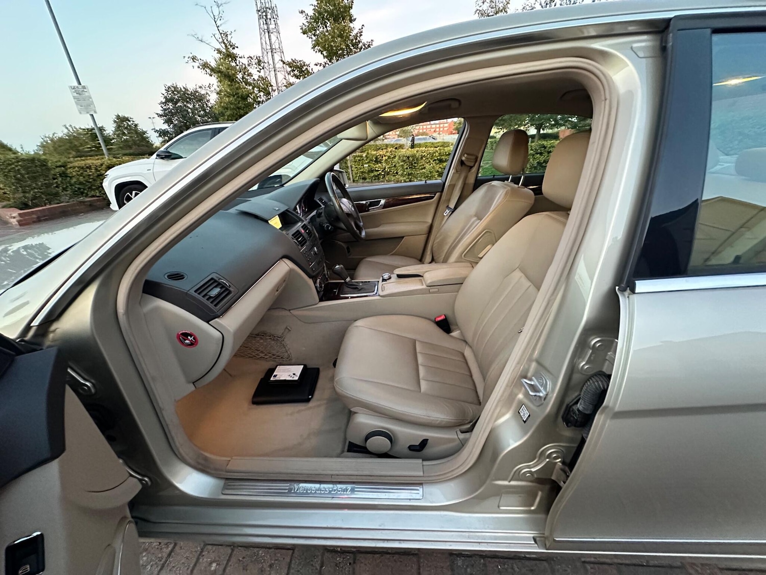 Used Mercedes-Benz C Class 2009 for sale - 76189473: Photo 76