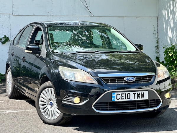 Used Ford Focus 2010 for sale - 74888083: Photo 30
