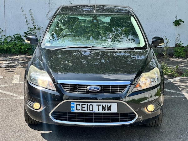 Used Ford Focus 2010 for sale - 74888083: Photo 5