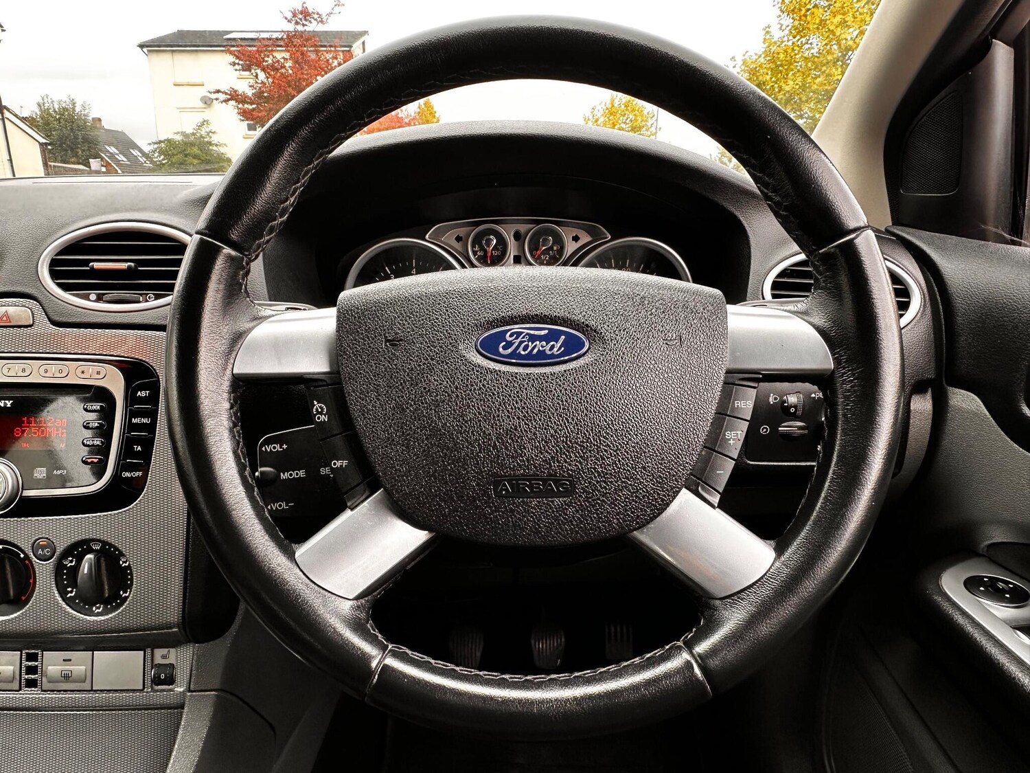 Used Ford Focus 2010 for sale - 74888083: Photo 79