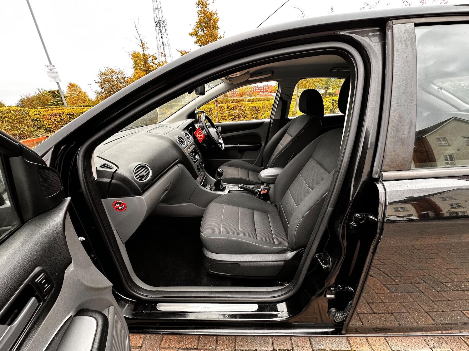 Used Ford Focus 2010 for sale - 74888083: Photo 81