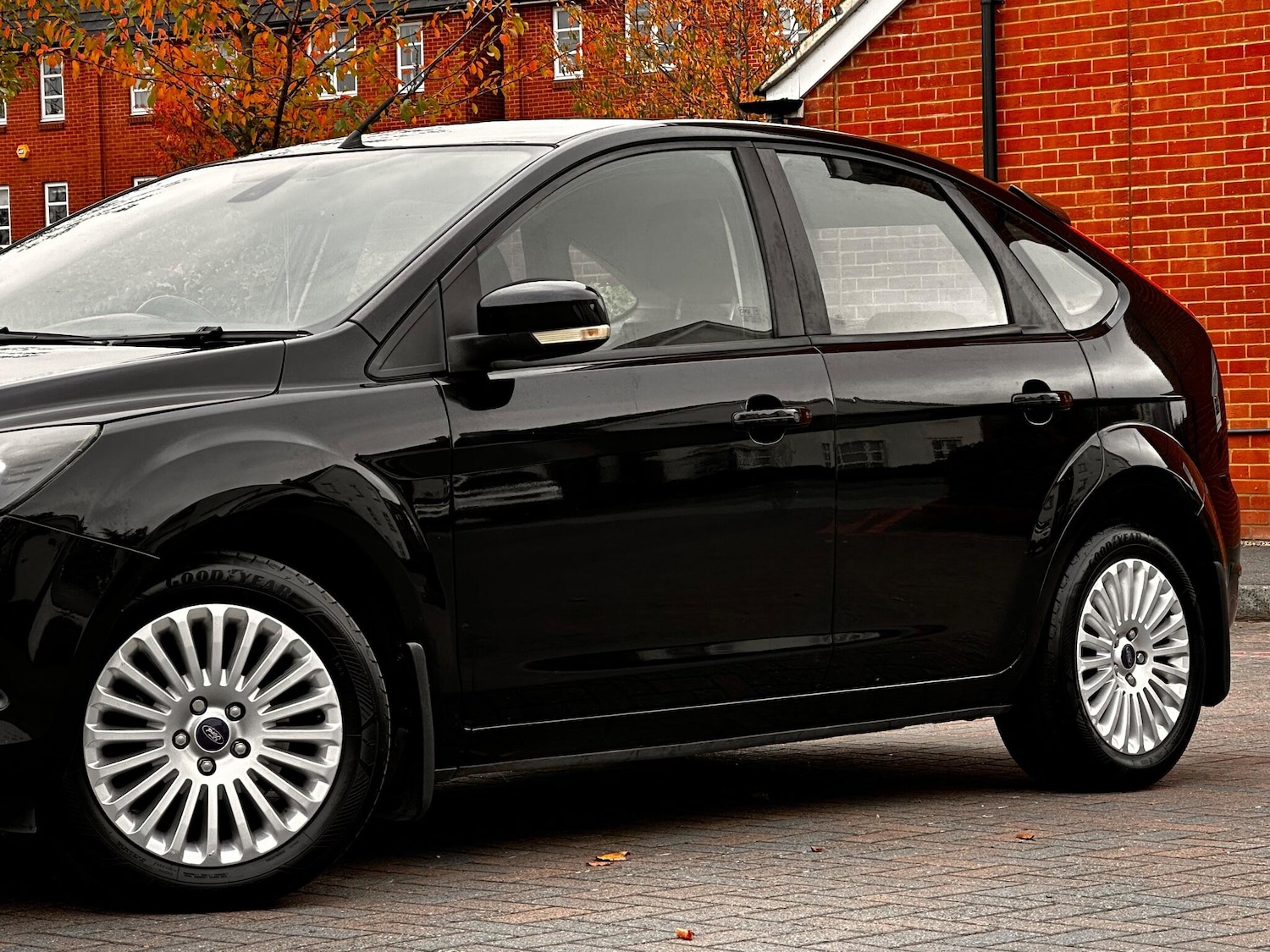 Used Ford Focus 2010 for sale - 74888083: Photo 90