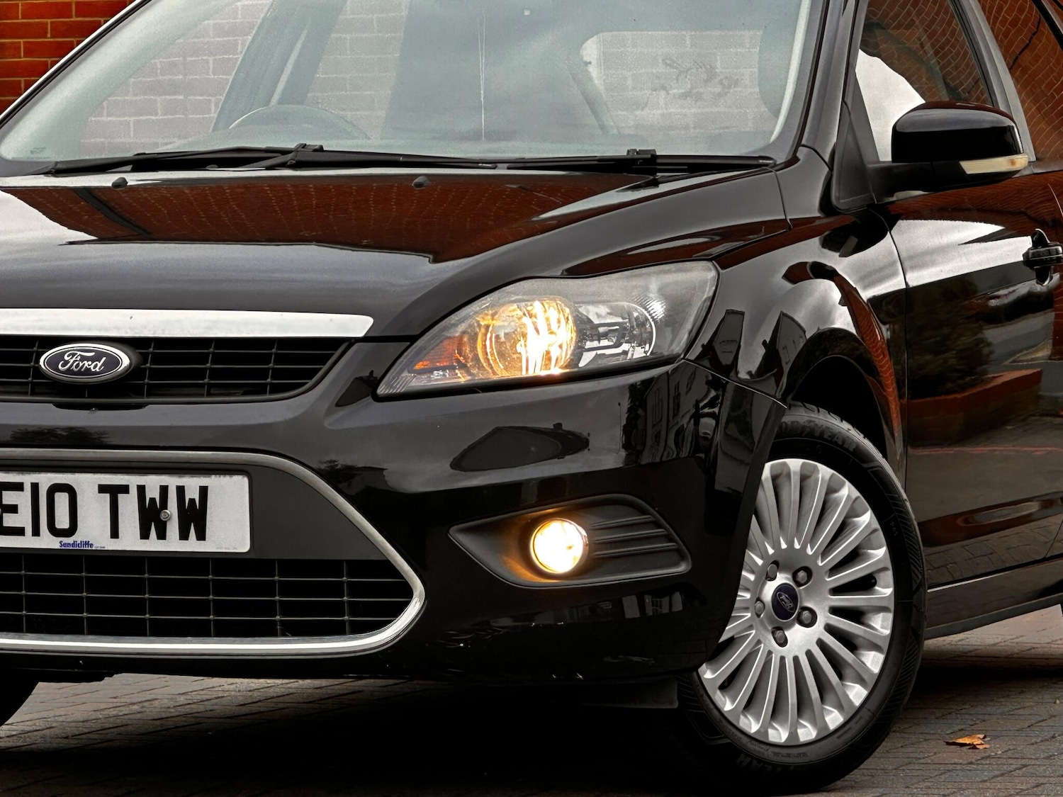 Used Ford Focus 2010 for sale - 74888083: Photo 92