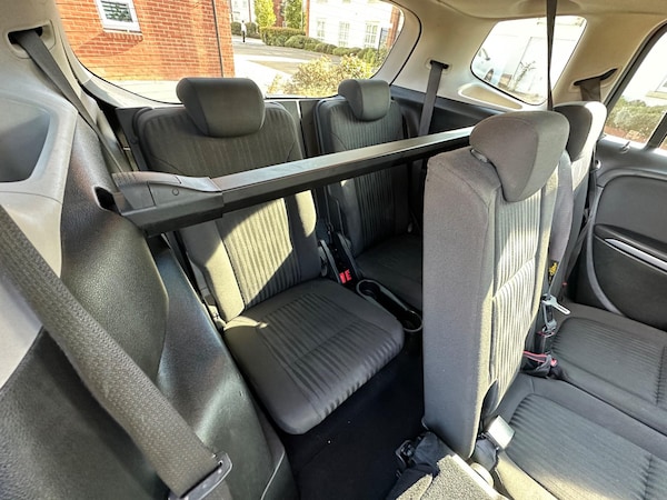 Used Vauxhall Zafira Tourer 2013 for sale - 74047864: Photo 18