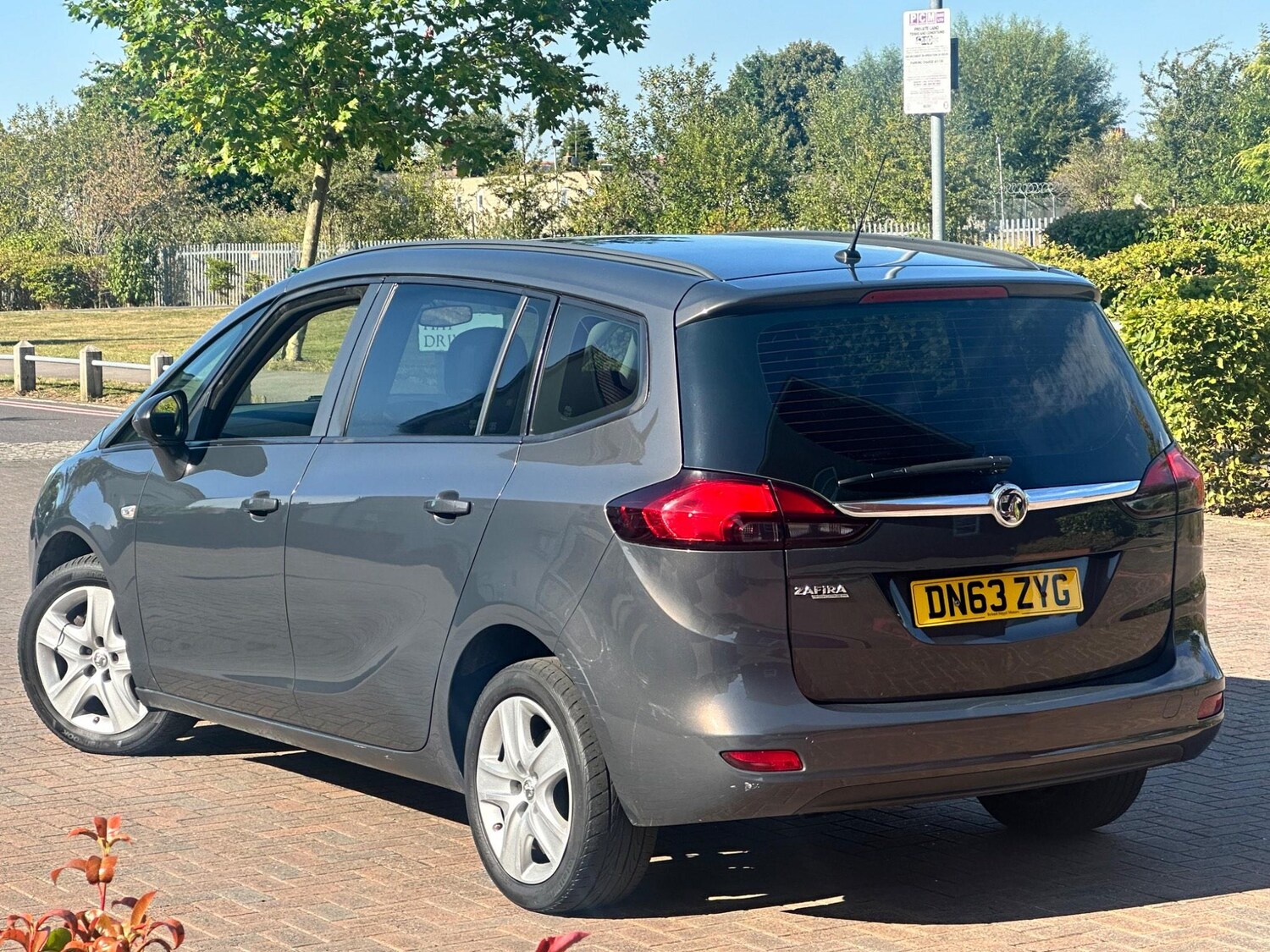 Vehicle 28
