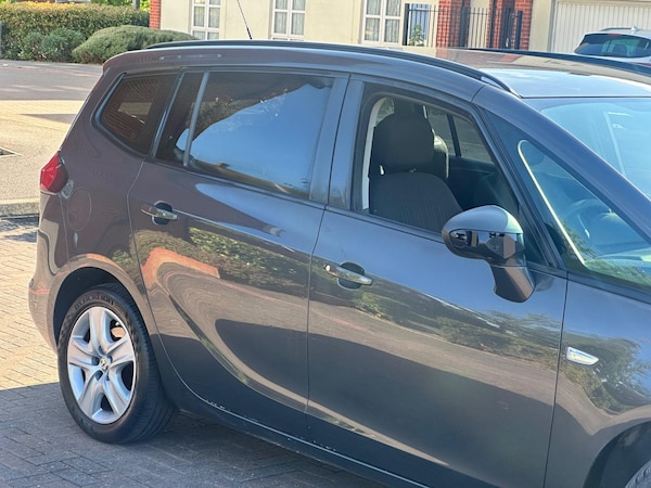 Used Vauxhall Zafira Tourer 2013 for sale - 74047864: Photo 37