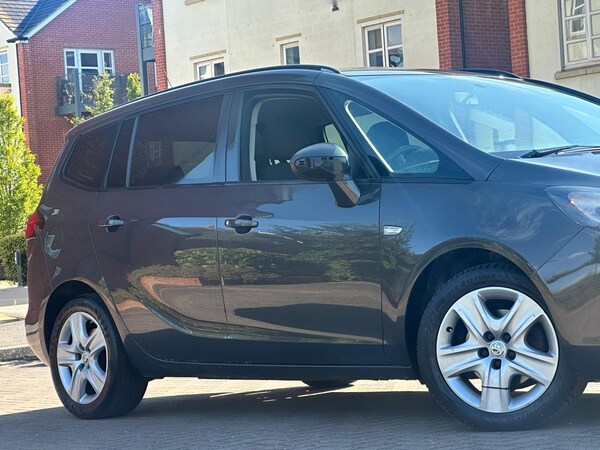 Used Vauxhall Zafira Tourer 2013 for sale - 74047864: Photo 38