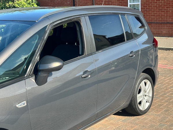 Used Vauxhall Zafira Tourer 2013 for sale - 74047864: Photo 48