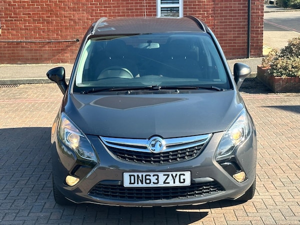Used Vauxhall Zafira Tourer 2013 for sale - 74047864: Photo 5