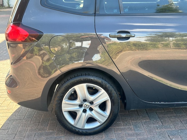Used Vauxhall Zafira Tourer 2013 for sale - 74047864: Photo 61