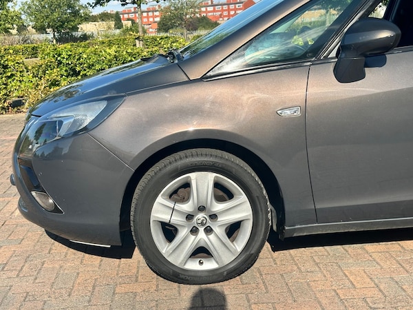 Used Vauxhall Zafira Tourer 2013 for sale - 74047864: Photo 62