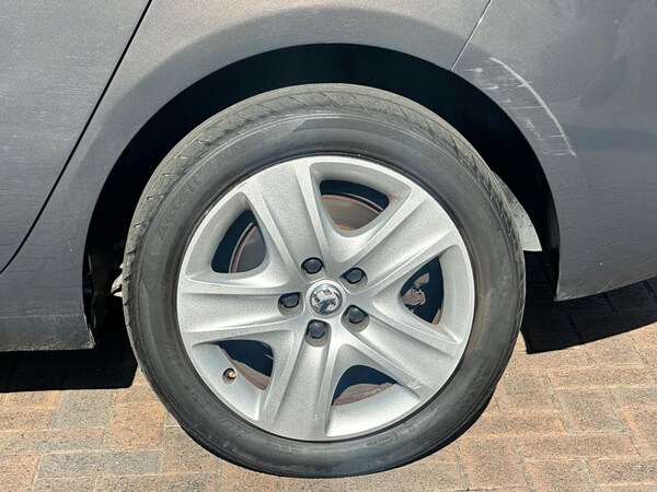 Used Vauxhall Zafira Tourer 2013 for sale - 74047864: Photo 68