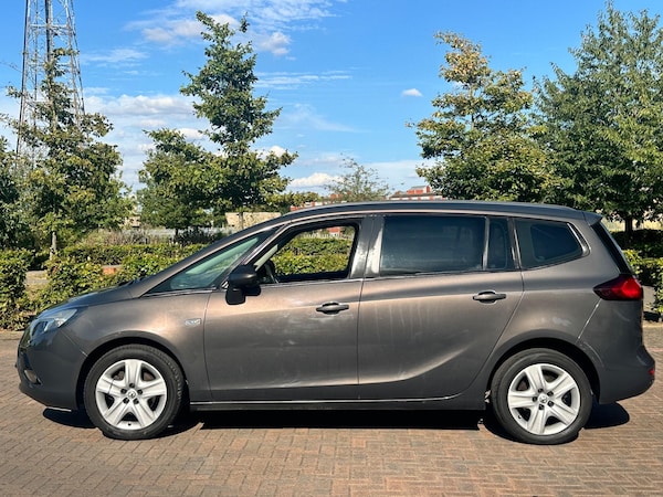 Used Vauxhall Zafira Tourer 2013 for sale - 74047864: Photo 7