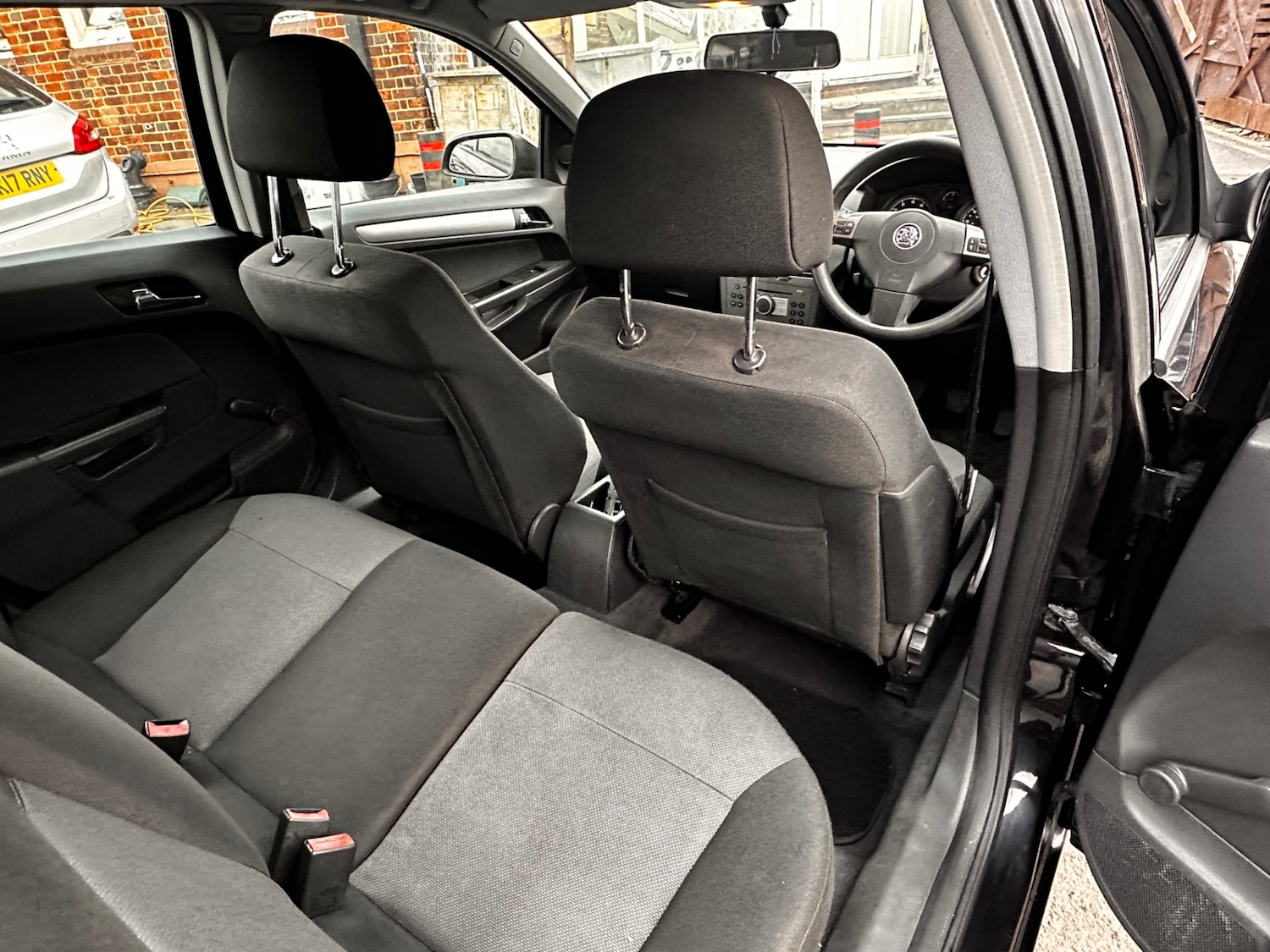 Used Vauxhall Astra 2005 for sale - 77335681: Photo 17