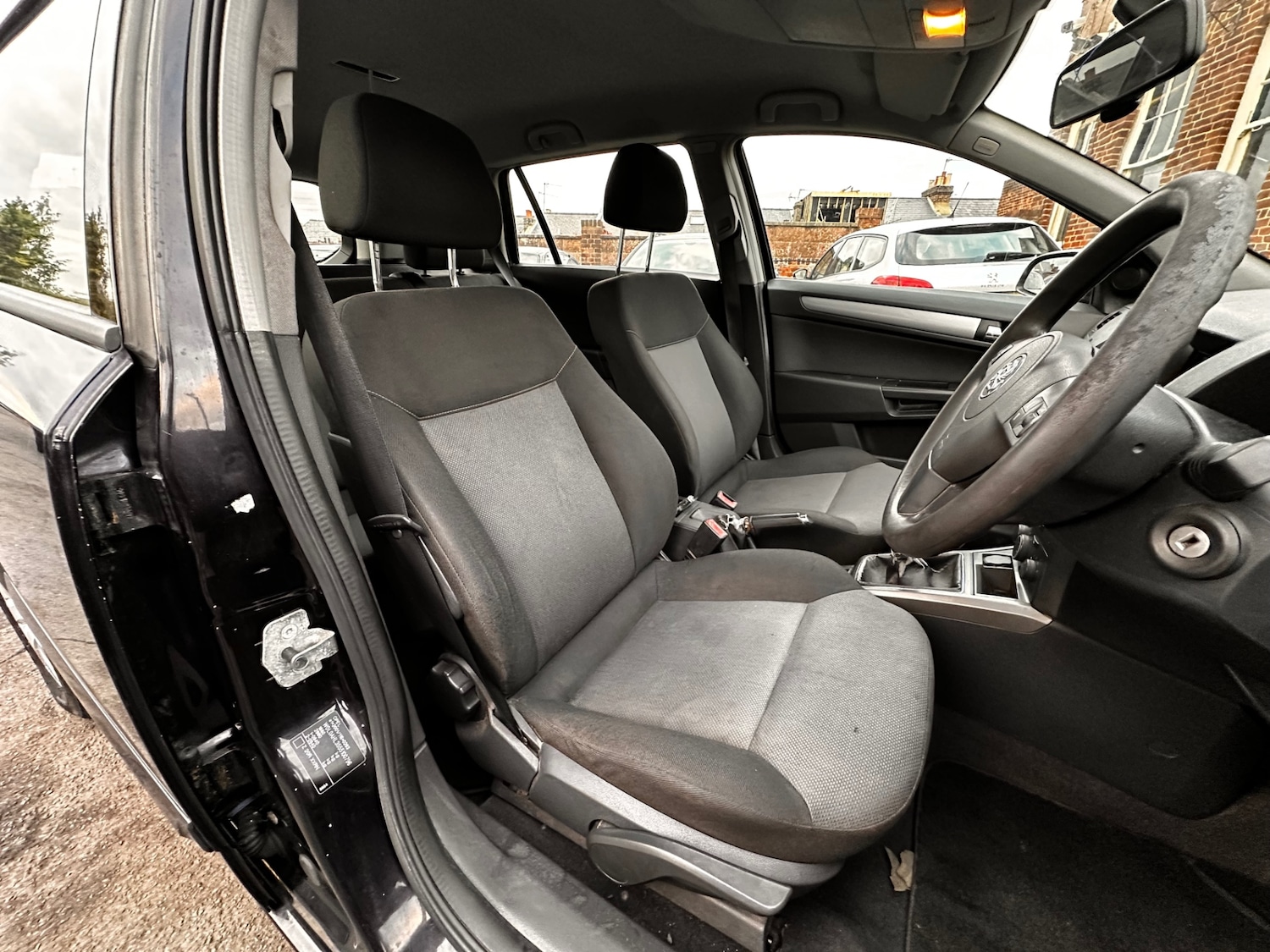 Used Vauxhall Astra 2005 for sale - 77335681: Photo 19