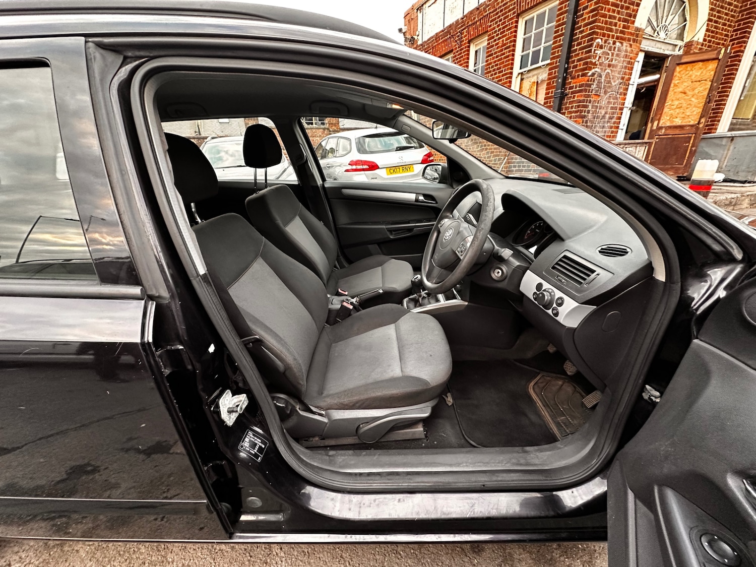 Used Vauxhall Astra 2005 for sale - 77335681: Photo 20