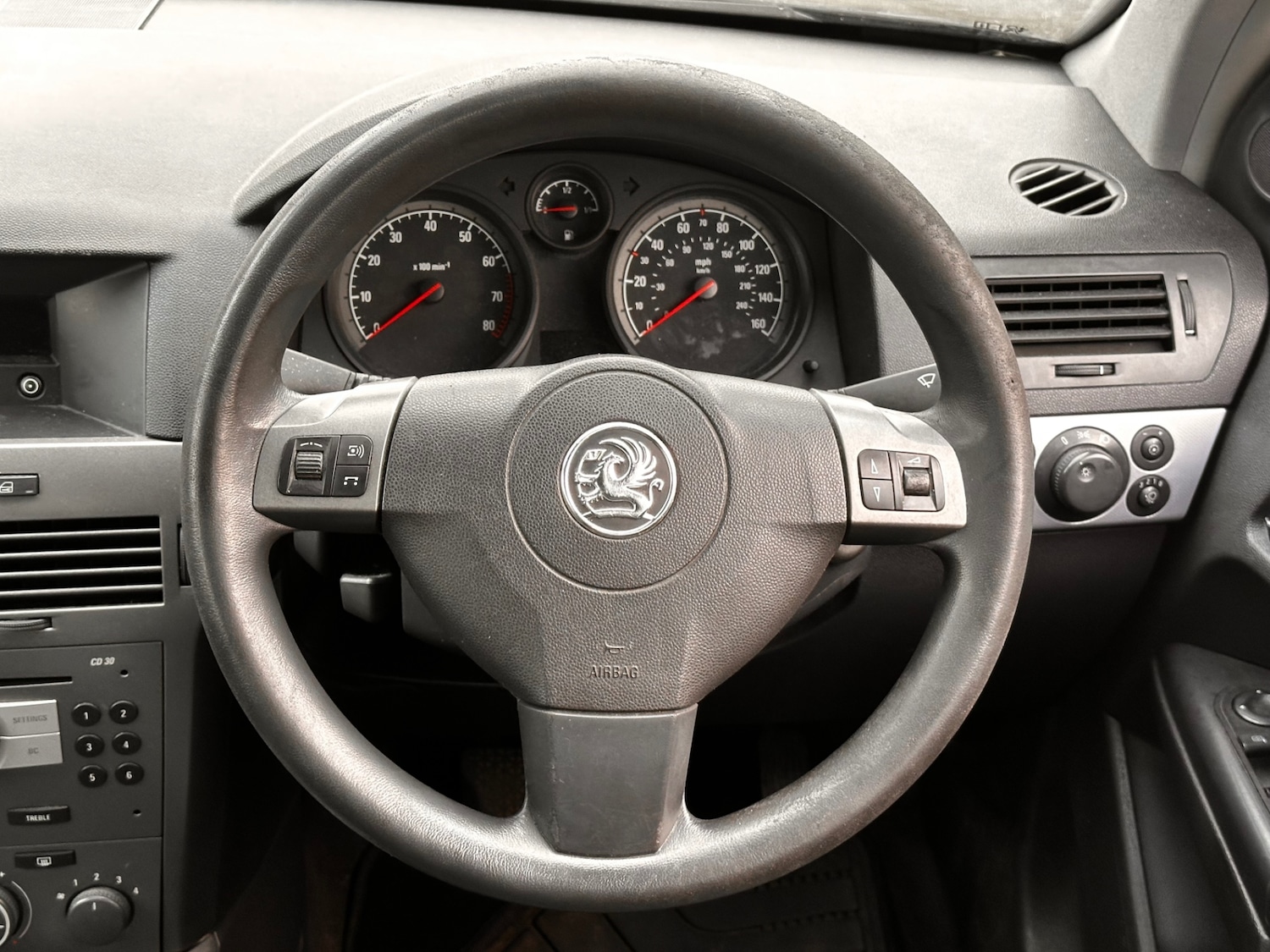 Used Vauxhall Astra 2005 for sale - 77335681: Photo 33