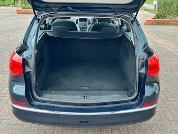 Used Vauxhall Astra 2015 for sale - 77329503: Photo