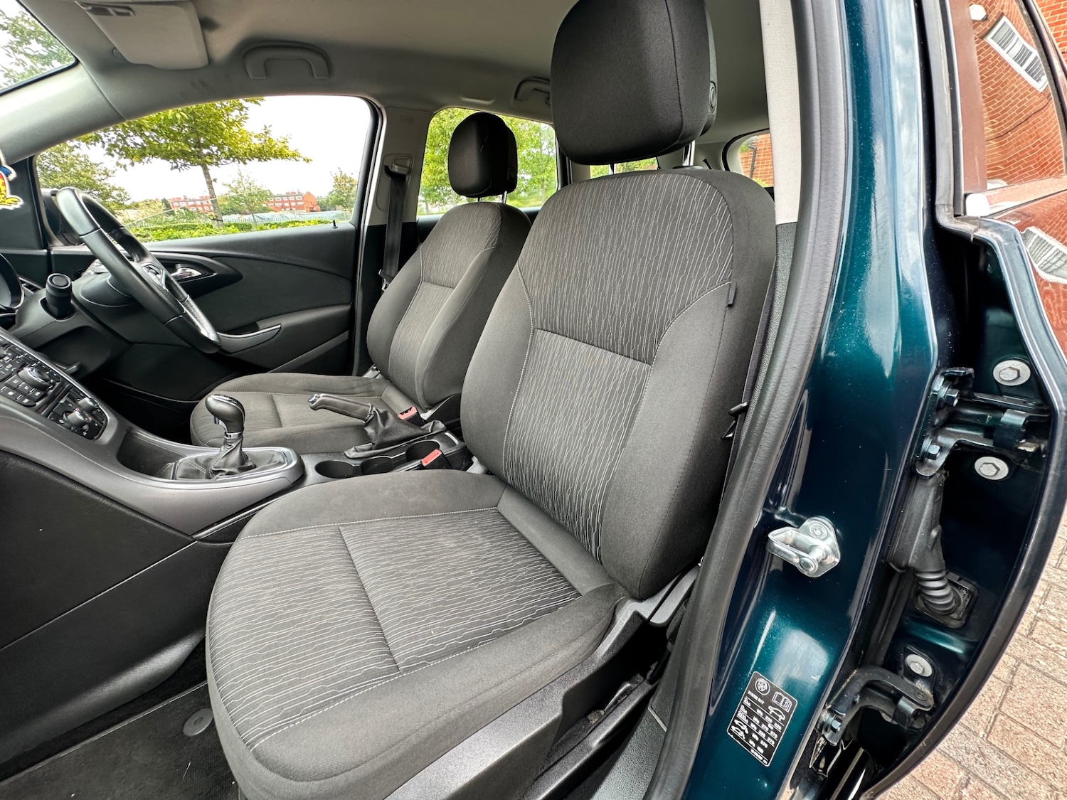 Used Vauxhall Astra 2015 for sale - 77329503: Photo 79