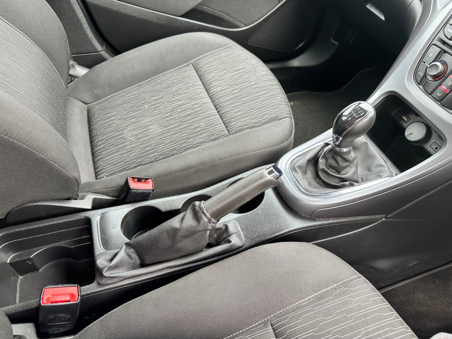 Used Vauxhall Astra 2015 for sale - 77329503: Photo 94