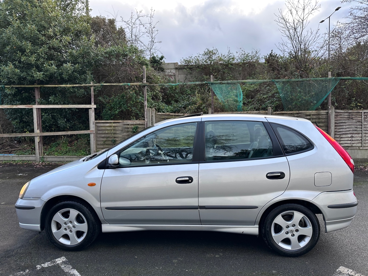 Used Nissan Almera Tino 2004 for sale - 77326195: Photo 10