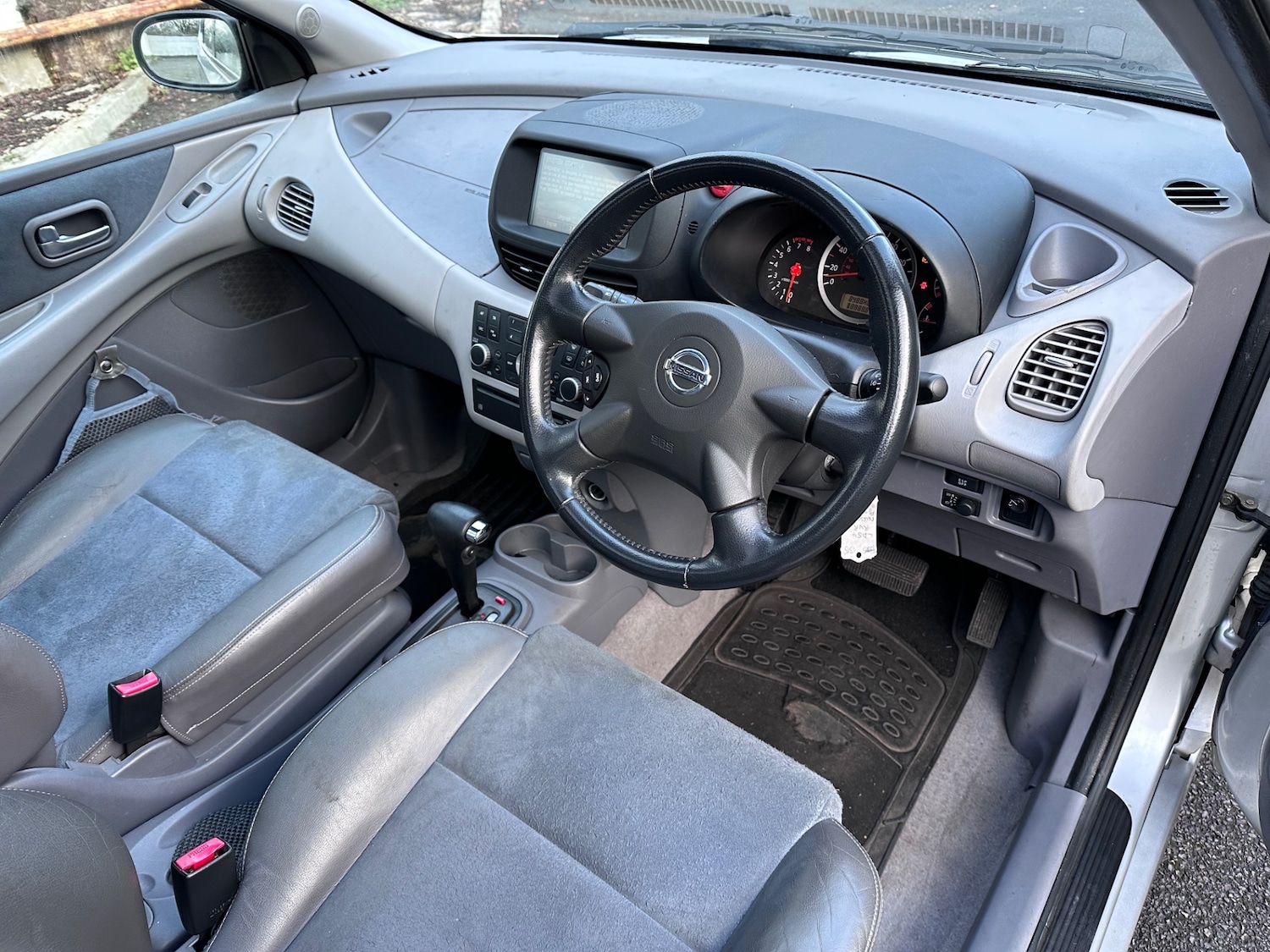 Used Nissan Almera Tino 2004 for sale - 77326195: Photo 12