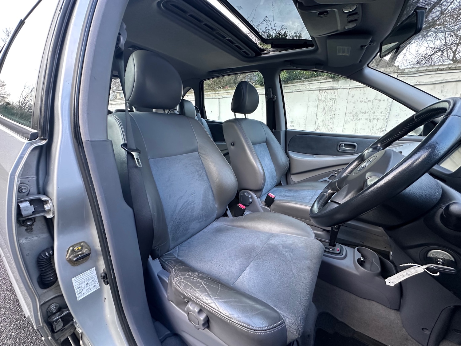 Used Nissan Almera Tino 2004 for sale - 77326195: Photo 16