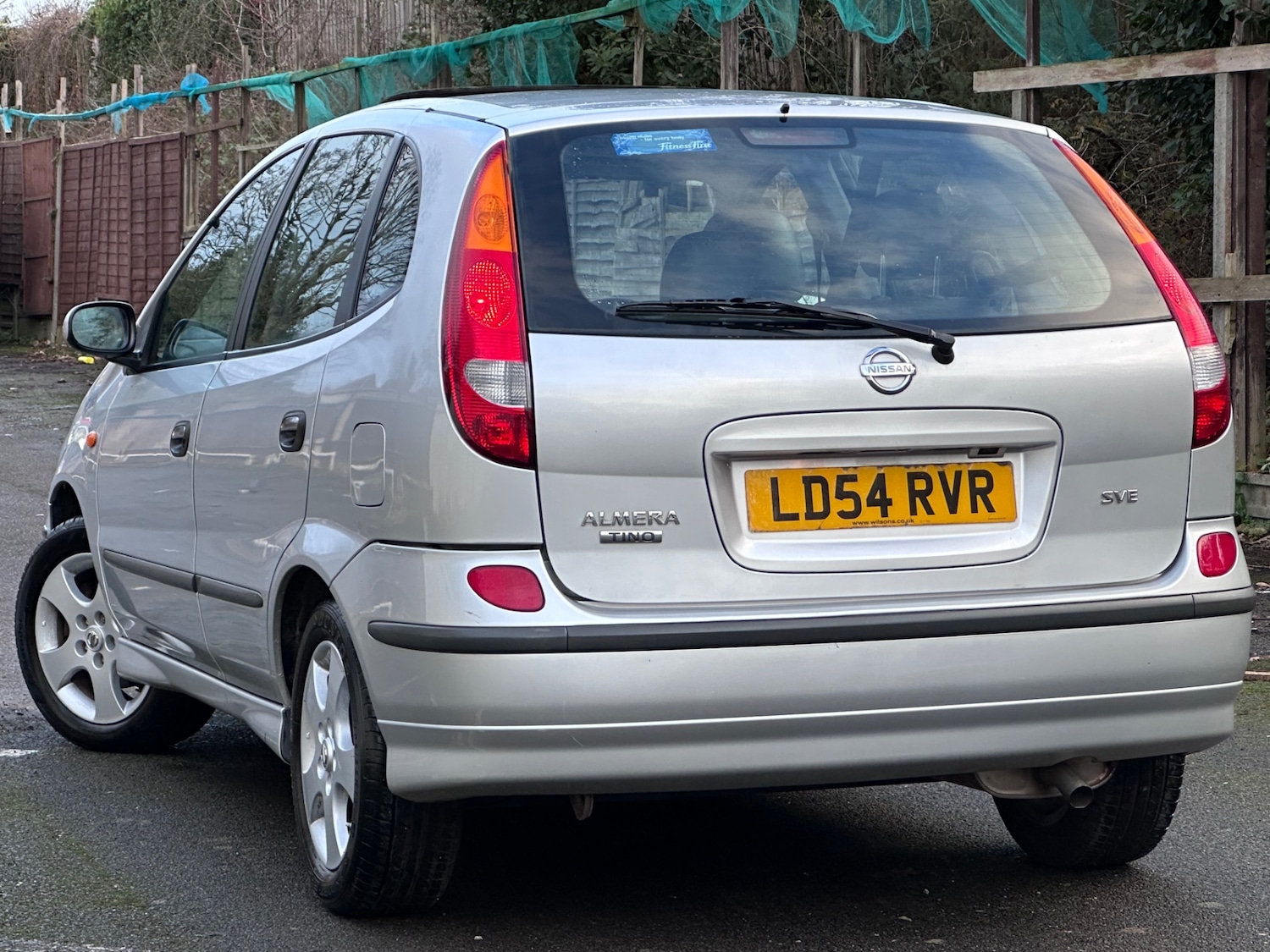 Used Nissan Almera Tino 2004 for sale - 77326195: Photo 2