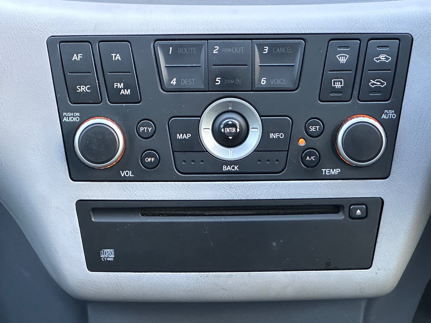 Used Nissan Almera Tino 2004 for sale - 77326195: Photo 29