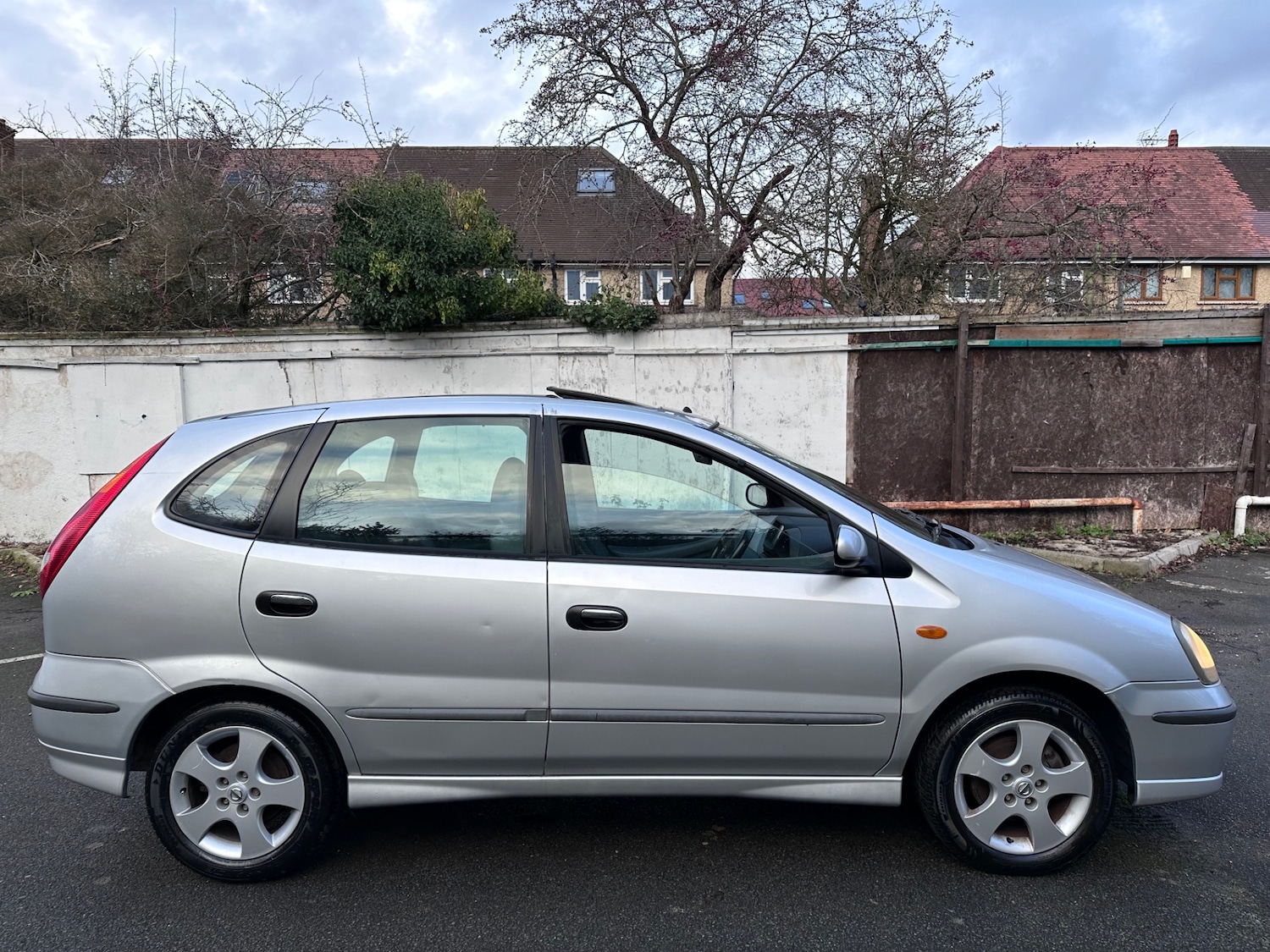 Used Nissan Almera Tino 2004 for sale - 77326195: Photo 6