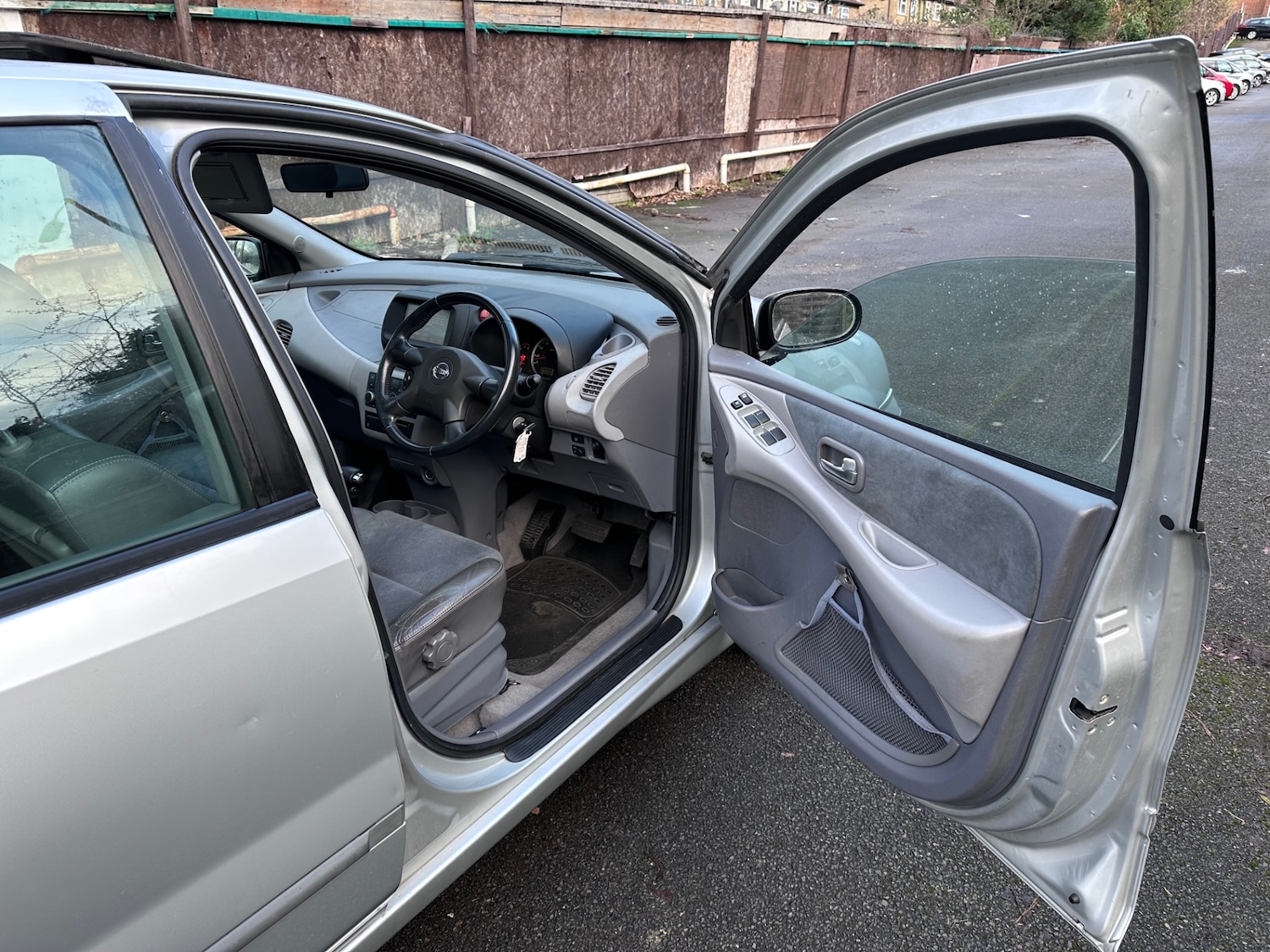 Used Nissan Almera Tino 2004 for sale - 77326195: Photo 9