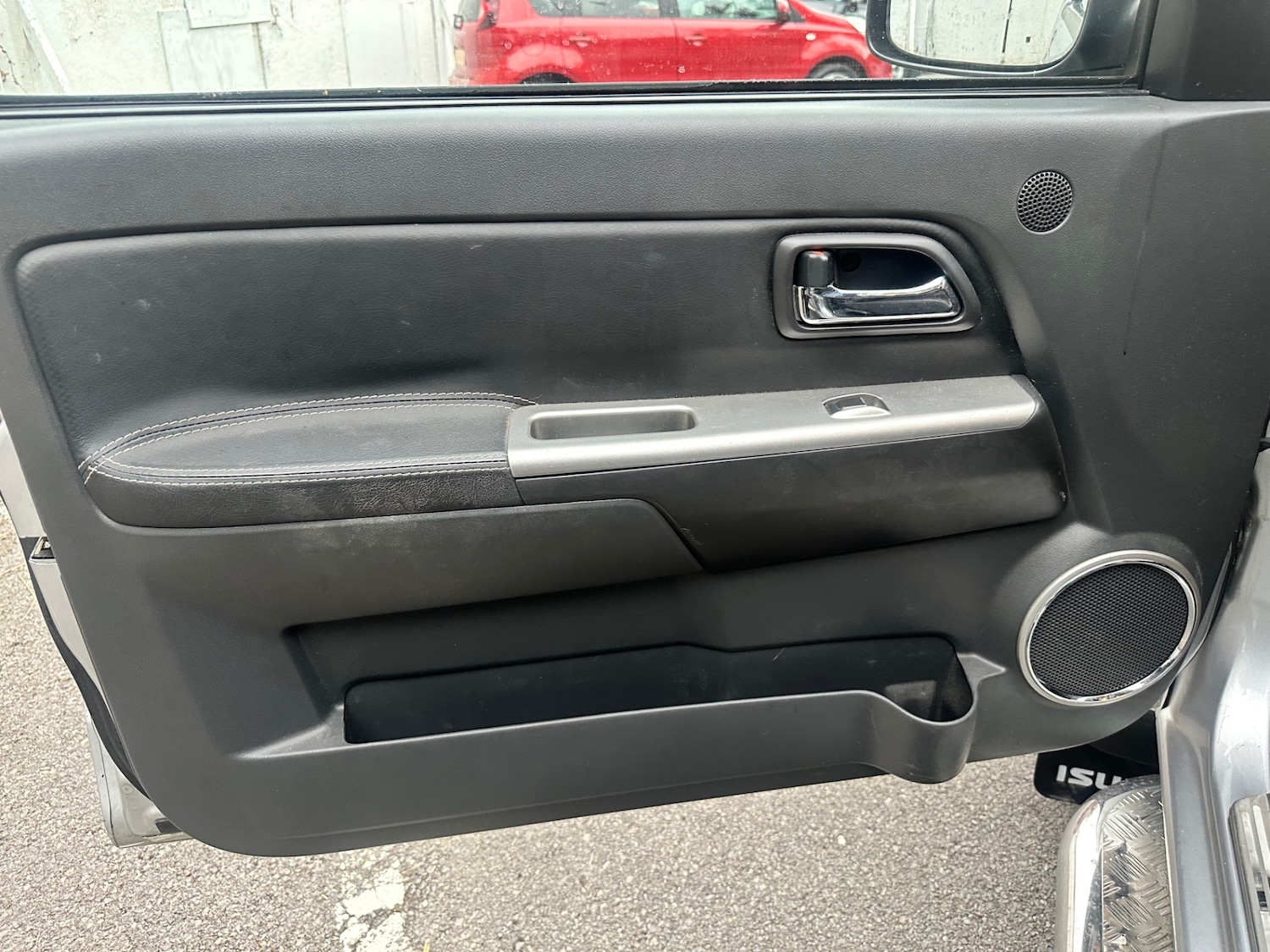 Used Isuzu Rodeo 2011 for sale - 77329504: Photo 33