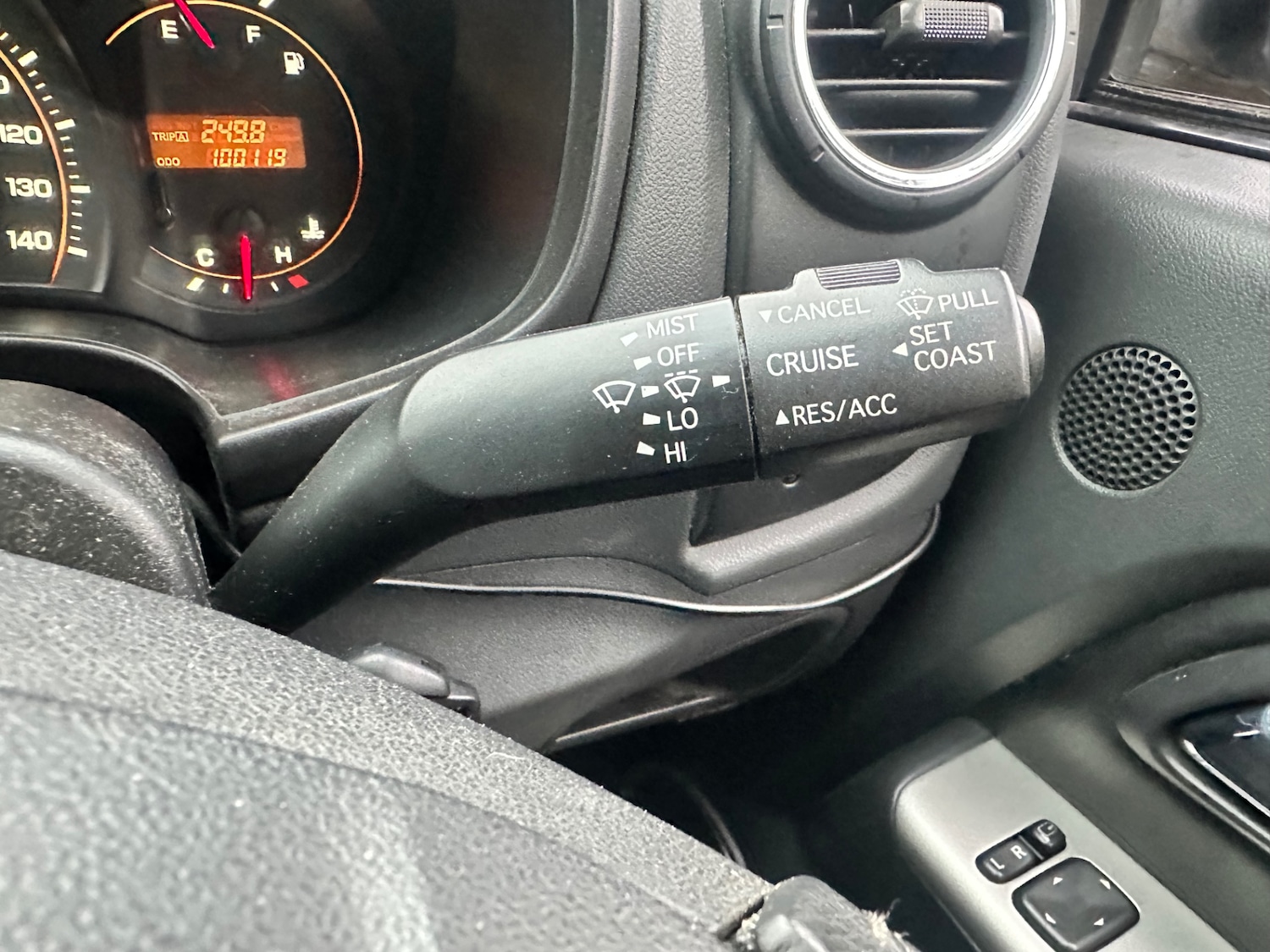 Used Isuzu Rodeo 2011 for sale - 77329504: Photo 58