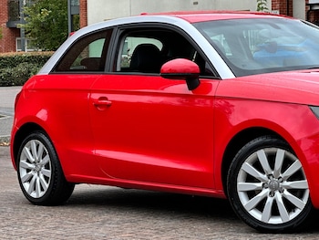 Used Audi A1 2011 for sale - 75732368: Photo