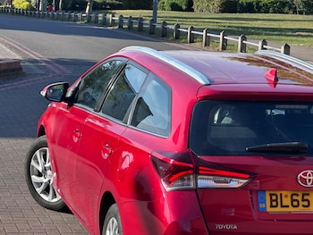 Used Toyota Auris 2015 for sale - 79132608: Photo