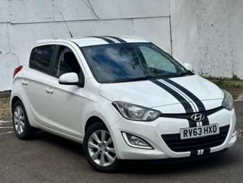 Used Hyundai i20 2013 for sale - 74395374: Photo