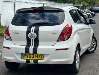 Used Hyundai i20 2013 for sale - 74395374: Photo